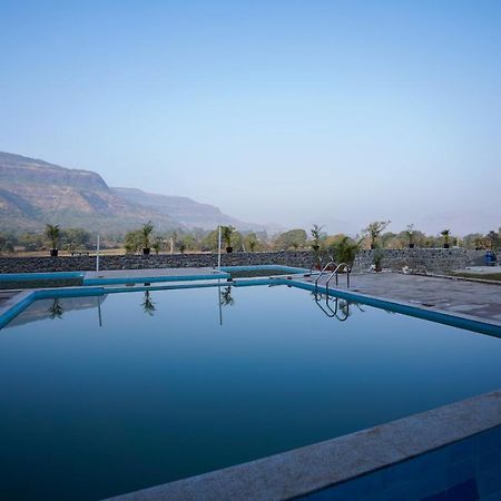 Mountain Shadow Resort Igatpuri Exterior photo